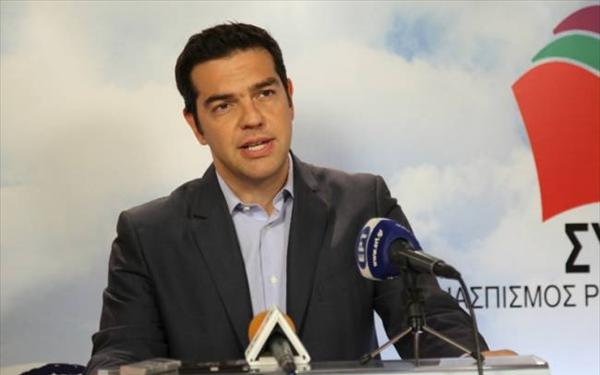 Αντιδράσεις και σχόλια προκάλεσε το προεκλογικό ταξίδι του Αλέξη Τσίπρα στην Κεφαλονιά με αεροπλάνο