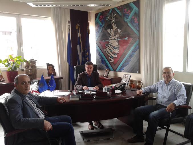 Συνάντηση μεταξύ Δημάρχου Αλμωπίας και Στρατηγού