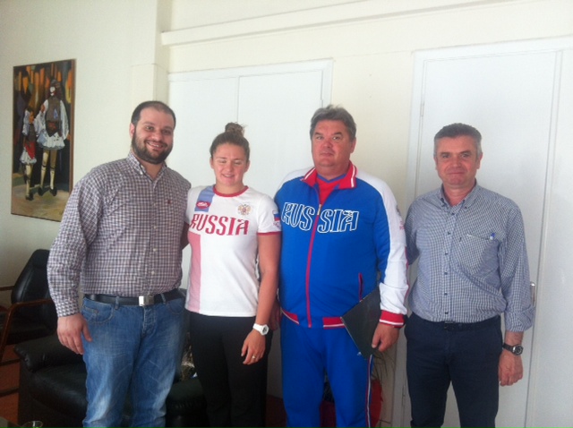 Συνάντηση στο Δημαρχείο με Ρωσίδα Παγκόσμια πρωταθλήτρια κολύμβησης