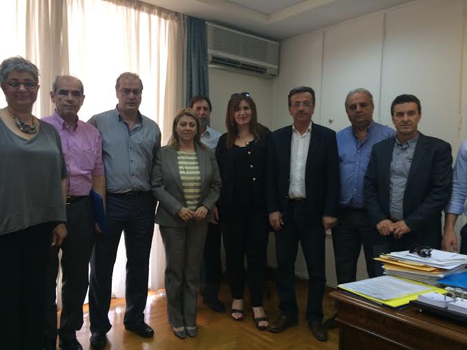 Το Τελωνείο Σκύδρας παραμένει στην έδρα του.