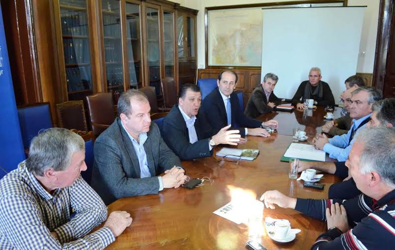 Άμεση λύση στο πρόβλημα καθαρισμού του ποταμού Λουδία ζήτησε ο Διονύσης Σταμενίτης.