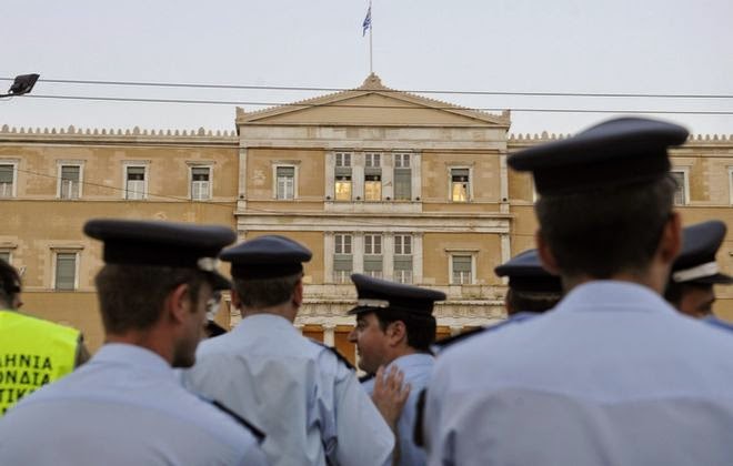 Πάνω από 40.000 δικαιούχοι κινδυνεύουν με περικοπές έως 50% στο εφάπαξ