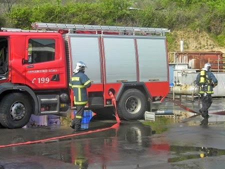 Η Π.Υ. Έδεσσας για για την ανάσυρση ατόμου που πήδηξε στο κενό από τον Ψηλό Βράχο