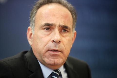 Επιμήκυνση του σχολικού έτους εξετάζει το υπουργείο Παιδείας