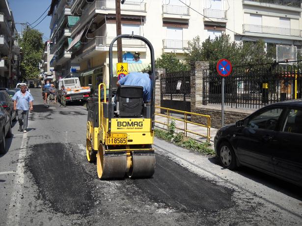 Ασφαλτοστρώσεις στηνπόλη της Έδεσσας
