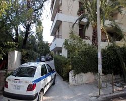 Γιάννενα: Καλημέρισε την κόρη και τη γυναίκα του και ”βούτηξε” στο κενό από τον 3ο όροφο του σπιτιού του!