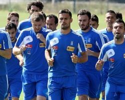 Π.Κ.Μ: Τιμητική εκδήλωση για τους παίκτες των Εθνικών Ομάδων Ελλάδος 2004 και Εθνικής Ρουμανίας 1994