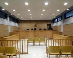 Κλειστά τα δικαστήρια έως τις 9 Μαΐου