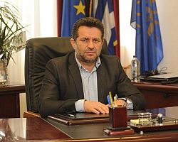 Μήνυμα του Δημάρχου Αλμωπίας Δημήτρη Πασόη για το Νέο Έτος.