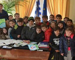 Επίσκεψη μαθητών στο  Δήμο Σκύδρας