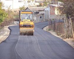 Ασφαλτόστρωση στις Αμπελειές