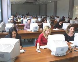 Σε διαθεσιμότητα με το έτσι θέλω 2000 εργαζόμενοι στους δήμους