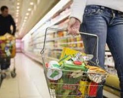 Προτάσεις 32 βουλευτών για μειώσεις τιμών