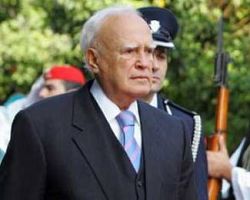 Η χώρα έφτασε στο χείλος της αβύσσου
