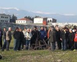 “Δεν υπάρχει ειλημένη απόφαση για τα στρατόπεδα” λέει η Τζάκρη
