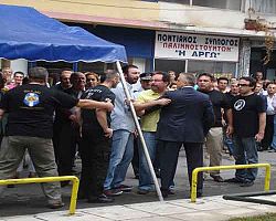 Παρατράγουδα στην επέτειο μνήμης στα Γιαννιτσά