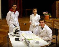 Διάκριση μαθητικής ομάδας Λυκείου του Ν. Πέλλας σε Πανελλήνιο Διαγωνισμό Πειραμάτων Φυσικών Επιστημών