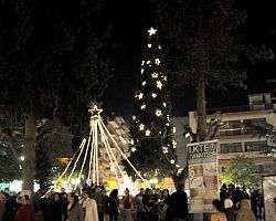 Την Παρασκευή θα ανάψει το Δέντρο των Χριστουγέννων του Δήμου Πέλλας
