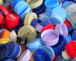 Μαζεύουμε καπάκια για τον μικρό Βαγγέλη