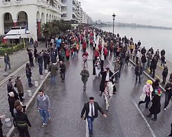 Παρέλαση με κουδούνια στην Θεσσαλονίκη