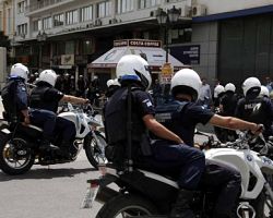 Εξέπνευσε το 7χρονο κορίτσι, το οποίο παρασύρθηκε από αστυνομικό της ομάδας ΔΙΑΣ