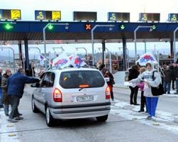 Πανελλαδική κινητοποίηση με στόχο το άνοιγμα των διοδίων