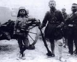 Αφιερώματα στη Μάχη των Γιαννιτσών