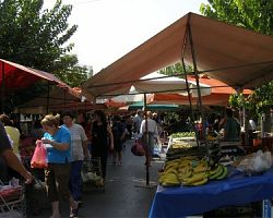 ΚΥΚΛΟΦΟΡΙΑΚΕΣ ΡΥΘΜΙΣΕΙΣ ΚΑΙ ΑΝΑΠΛΑΣΗ ΤΟΥ ΚΟΜΒΟΥ ΛΑΪΚΗΣ ΑΓΟΡΑΣ