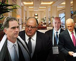 Ο Νίκος Παπανδρέου φέρεται να μπαινοβγαίνει στα γραφεία
