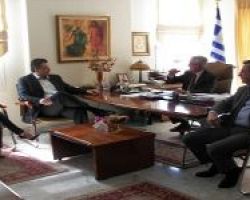 Συνάντηση Τζιτζικώτσα με τον δήμαρχο Σκύδρας