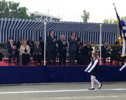 Ο ΠΕΡΙΦΕΡΕΙΑΡΧΗΣ ΚΕΝΤΡΙΚΗΣ ΜΑΚΕΔΟΝΙΑΣ ΑΠΟΣΤΟΛΟΣ ΤΖΙΤΖΙΚΩΣΤΑΣ ΣΤΙΣ ΕΠΕΤΕΙΑΚΕΣ ΕΚΔΗΛΩΣΕΙΣ  ΓΙΑ ΤΑ 101 ΧΡΟΝΙΑ ΑΠΟ ΤΗΝ ΑΠΕΛΕΥΘΕΡΩΣΗ  ΤΗΣ ΚΑΤΕΡΙΝΗΣ