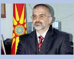 Σκοπιανός απειλεί με διαμελισμό της Ελλάδας και μας αποκαλεί φασίστες!