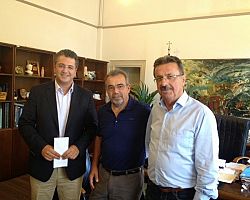 Επίσκεψη του Προέδρου του Συλλόγου Ομογενών Π.Ε. Πέλλας του Τορόντο στον Περιφερειάρχη Κ. Μακεδονίας