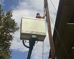 Τοποθέτηση φωτιστικών σωμάτων LED στην Έδεσσα