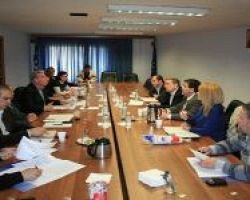 Σύσκεψη Συλλόγου Παραγωγών Ηλεκτρικής Ενέργειας Φωτοβολταϊκών Ν. Πέλλας με τους 4 βουλευτές