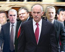 Η μάχη στο ΠΑΣΟΚ, όσο περνούν οι ημέρες, φουντώνει όλο και περισσότερο