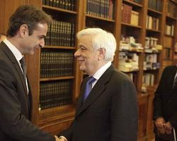 Το τετ α τετ Μητσοτάκη με Παυλόπουλο στο Προεδρικό