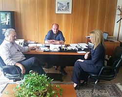 Συνάντηση της Θ. Τζάκρη με τον Πρόεδρο και τον Αντιπρόεδρο του   ΕΛΓΑ