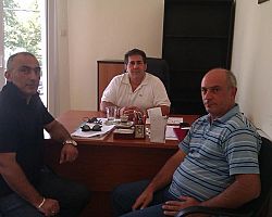 Συνάντηση Τζαμτζη  με τον πρόεδρος και τον Γεν. Γραμματέα της  Ε.Α.Υ.Ν.Πέλλας