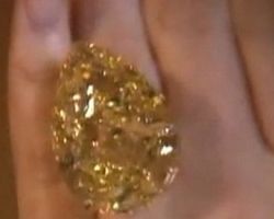 «Στο σφυρί» το μεγαλύτερο κίτρινο διαμάντι! 11 – 15 εκ. δολάρια