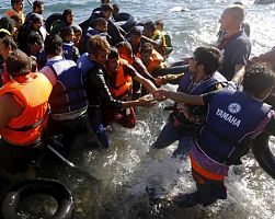 Άρχισε η διαδικασία επαναπροώθησης μεταναστών στην Τουρκία – Έφτασε το πρώτο πλοίο