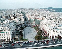 Παραλία και πάρκιγκ από το ΤΑΙΠΕΔ στο δήμο Θεσσαλονίκης