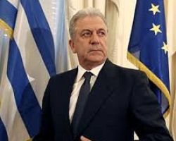 Αβραμόπουλος:Η Ελλάδα ανταποκρίνεται στις ευθύνες της