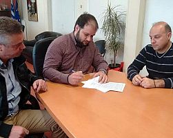 Συντηρήσεις σχολικών κτιρίων στο Δ.Νάουσας