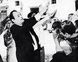 Οι ατάκες των εκλογών: Γιατί λέμε τον μαύρισα, ή ψηφίζω δαγκωτό;