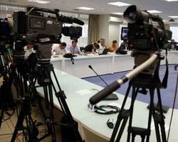 Χωρίς περιορισμούς οι τηλεοπτικές εμφανίσεις υποψηφίων δημάρχων-περιφερειαρχών