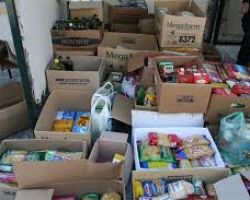 Συλλογή τροφίμων και παιχνιδιών  σε όλη την Πέλλα