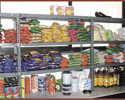 Χριστουγεννιάτικο τραπέζι για όλους