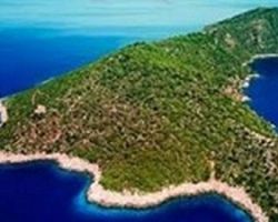 Πωλήθηκε σε μέλος της βασιλικής οικογένειας του Κατάρ το νησί του Ιονίου, Οξυά!