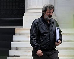 Ο Π. Πολάκης υπέγραψε την απόλυση του προέδρου του ΚΕΕΛΠΝΟ